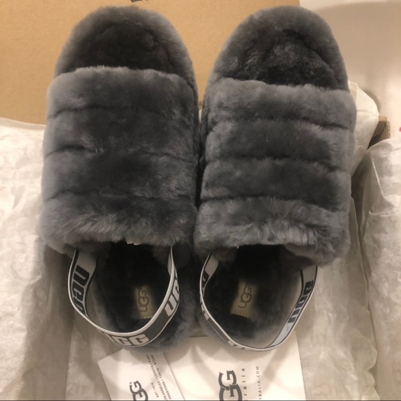 Ugg Slides - Picture 1 of 2